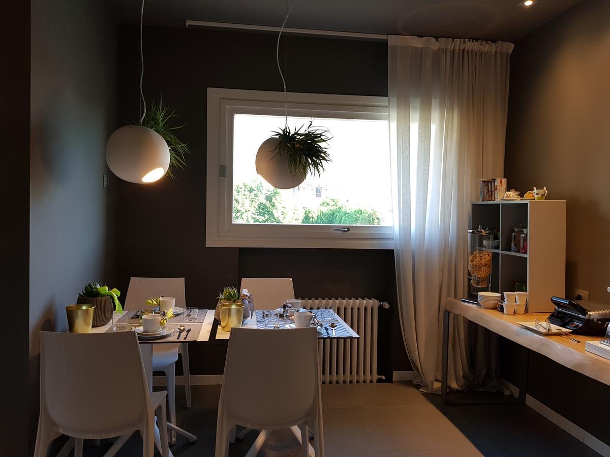 Bed & Breakfast Art Design 3*
